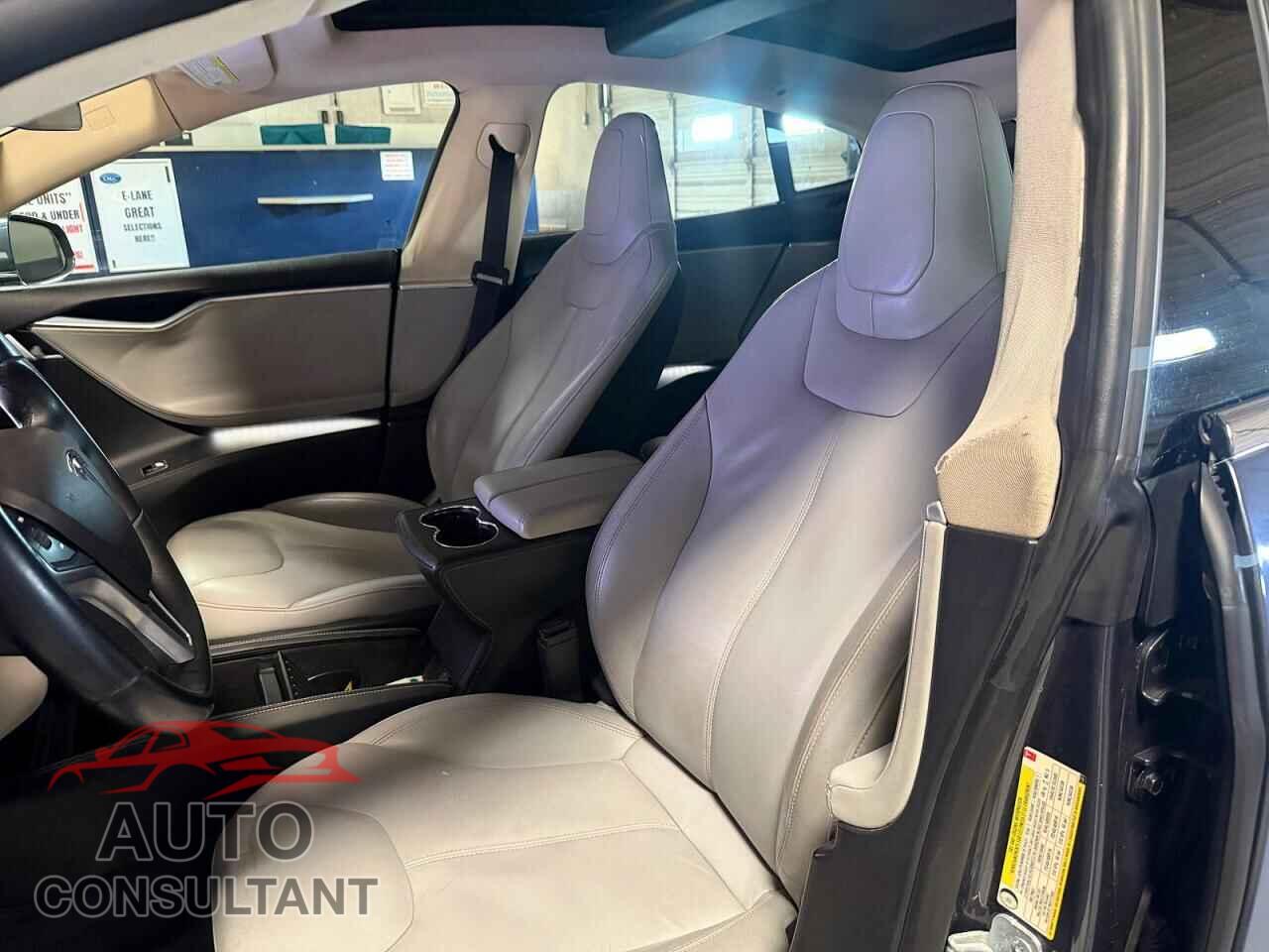 TESLA MODEL S 2014 - 5YJSA1H19EFP51597