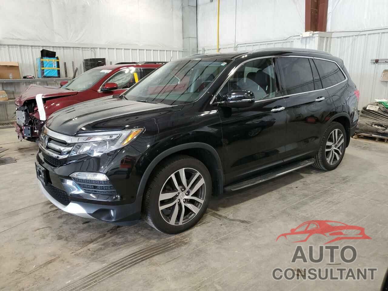 HONDA PILOT 2017 - 5FNYF6H95HB008759