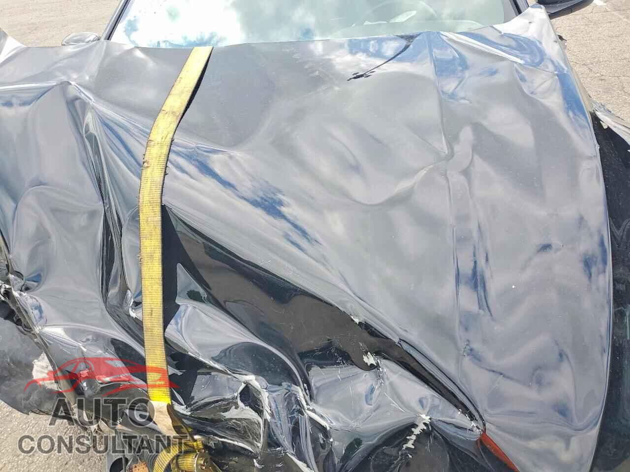FORD TAURUS 2018 - 1FAHP2E81JG111597