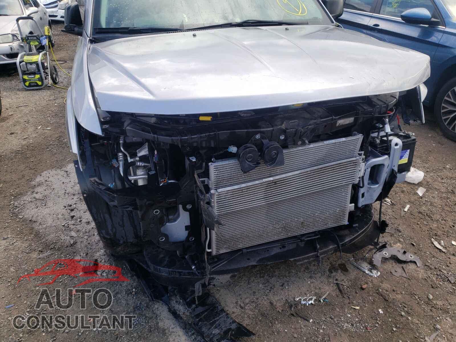 DODGE JOURNEY 2018 - 3C4PDCAB7JT527865