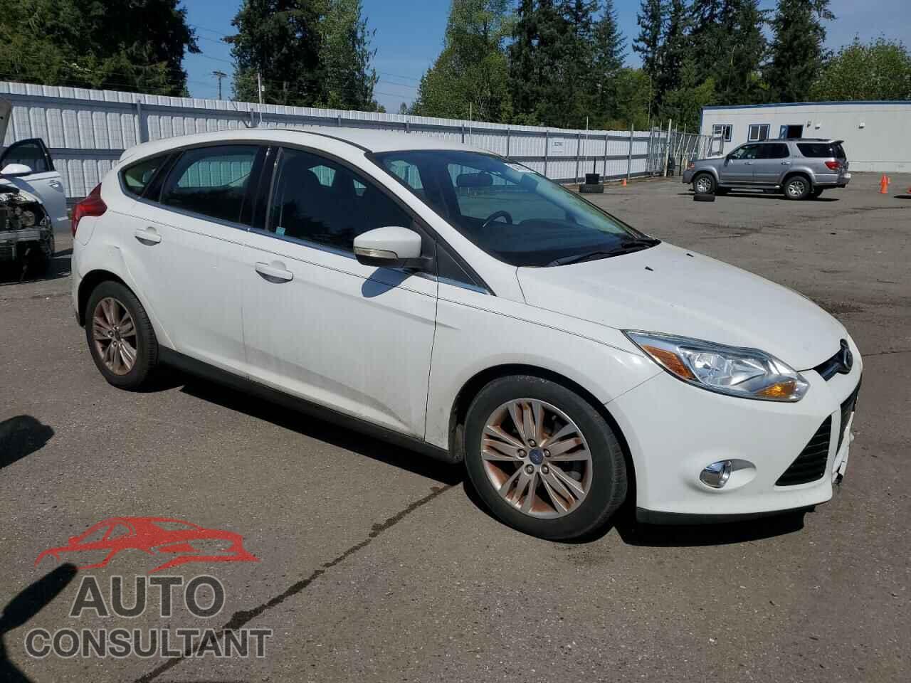 FORD FOCUS 2012 - 1FAHP3M22CL404633