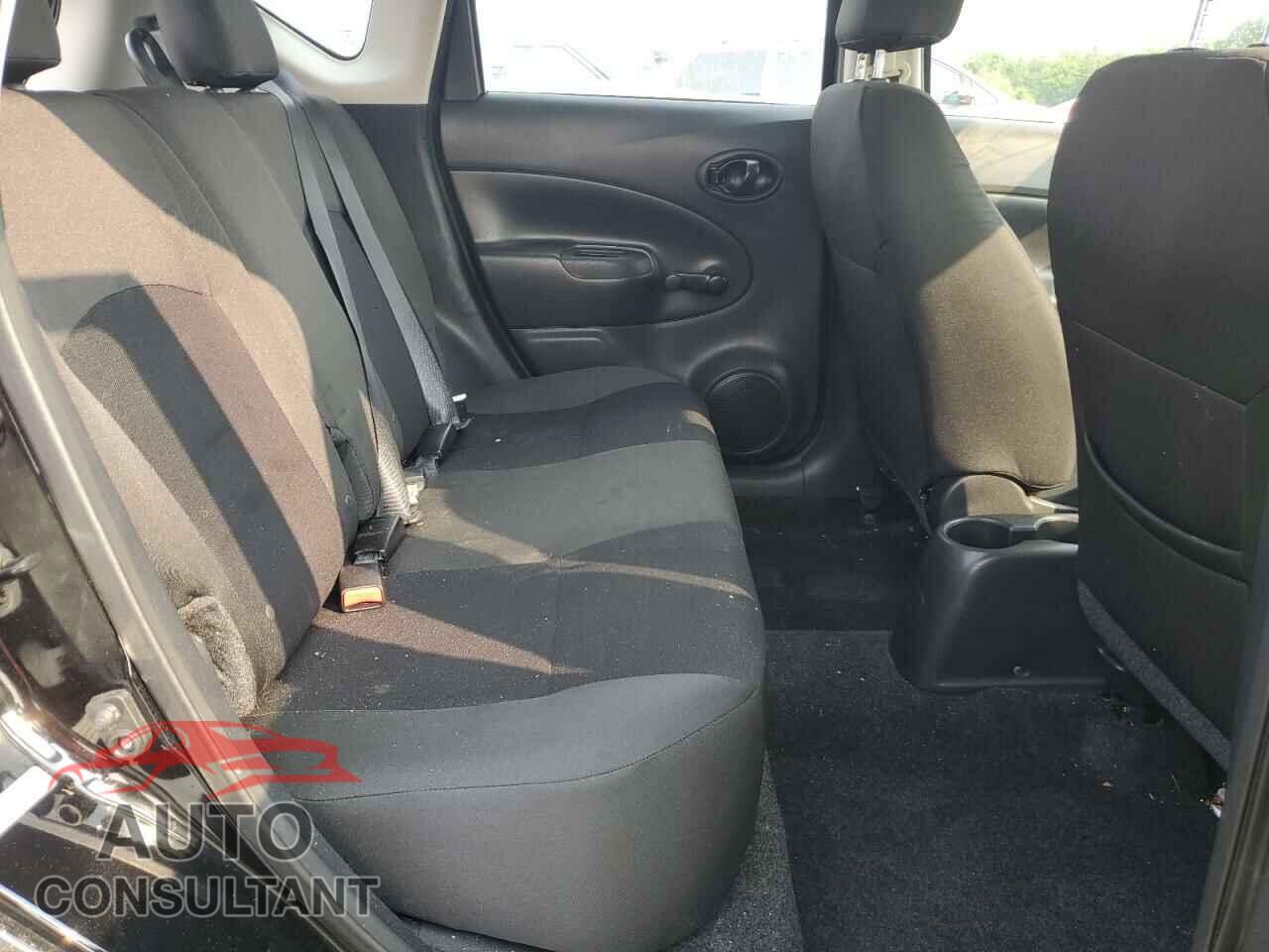 NISSAN VERSA 2017 - 3N1CE2CP3HL378723
