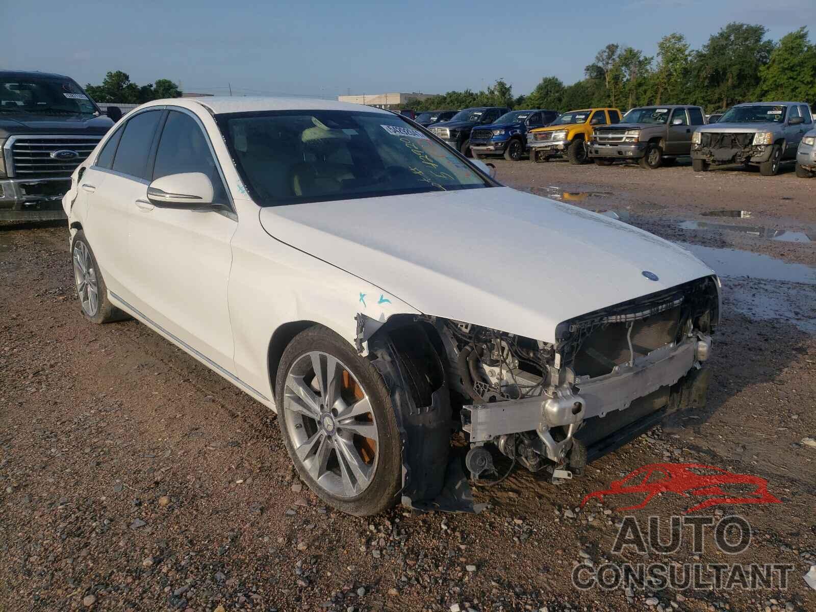 MERCEDES-BENZ C-CLASS 2017 - 55SWF4JB1HU208089