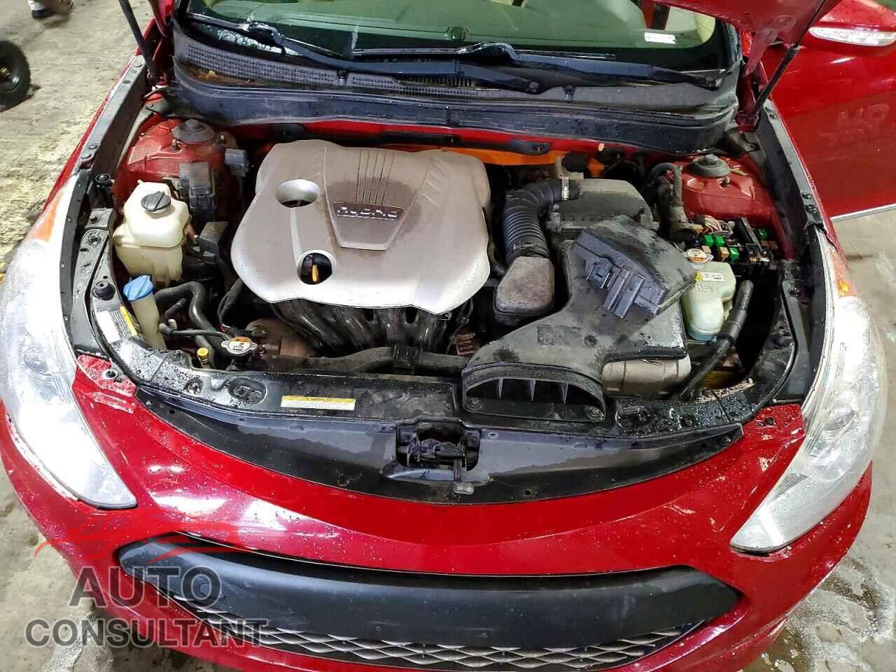HYUNDAI SONATA 2012 - KMHEC4A47CA054461