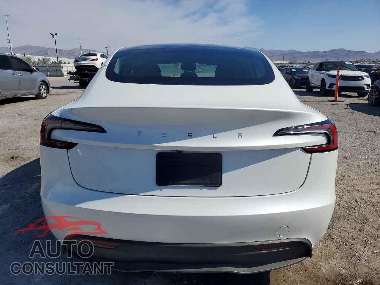 TESLA MODEL 3 2024 - 5YJ3E1EA2RF866898