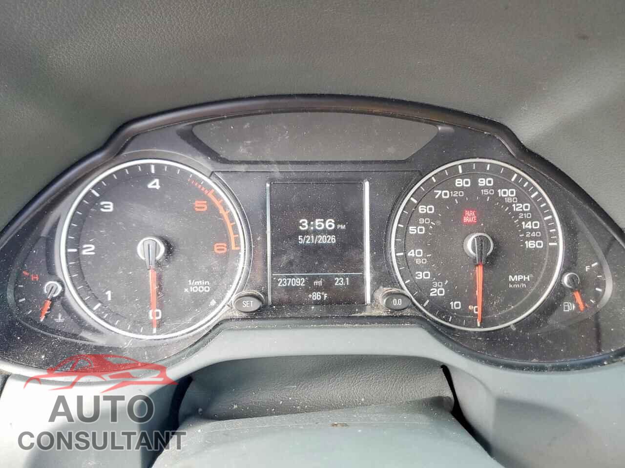 AUDI Q5 2015 - WA1VMAFPXFA073622