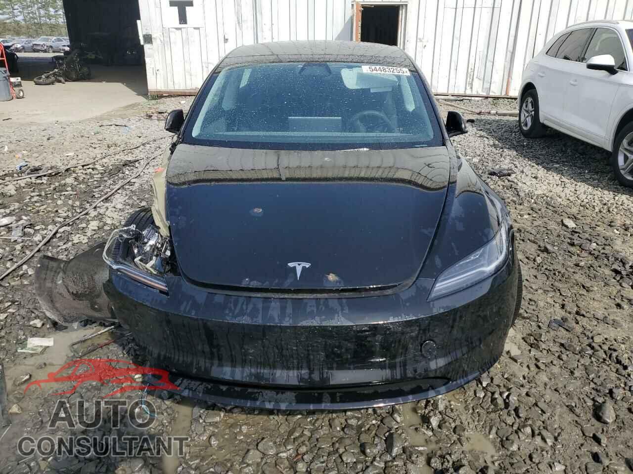 TESLA MODEL 3 2024 - 5YJ3E1EA7RF771592