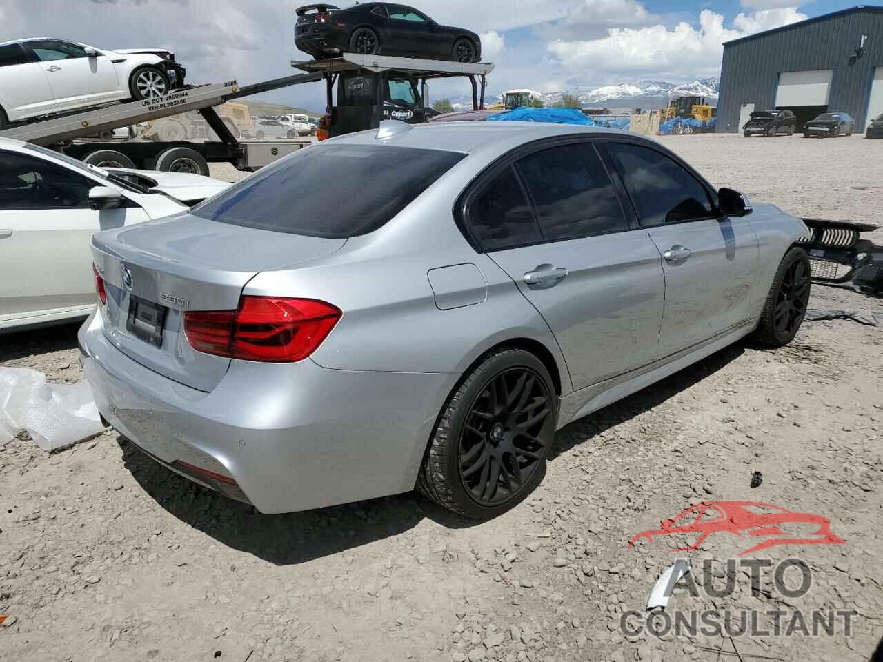 BMW 3 SERIES 2017 - WBA8D9G36HNU62621