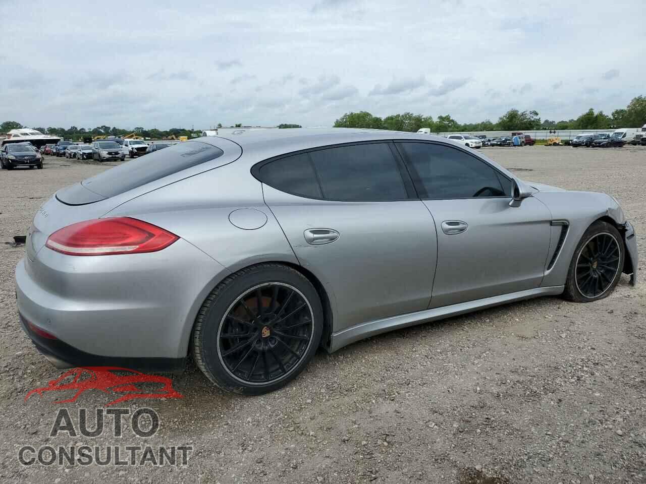 PORSCHE PANAMERA 2015 - WP0AA2A75FL006960