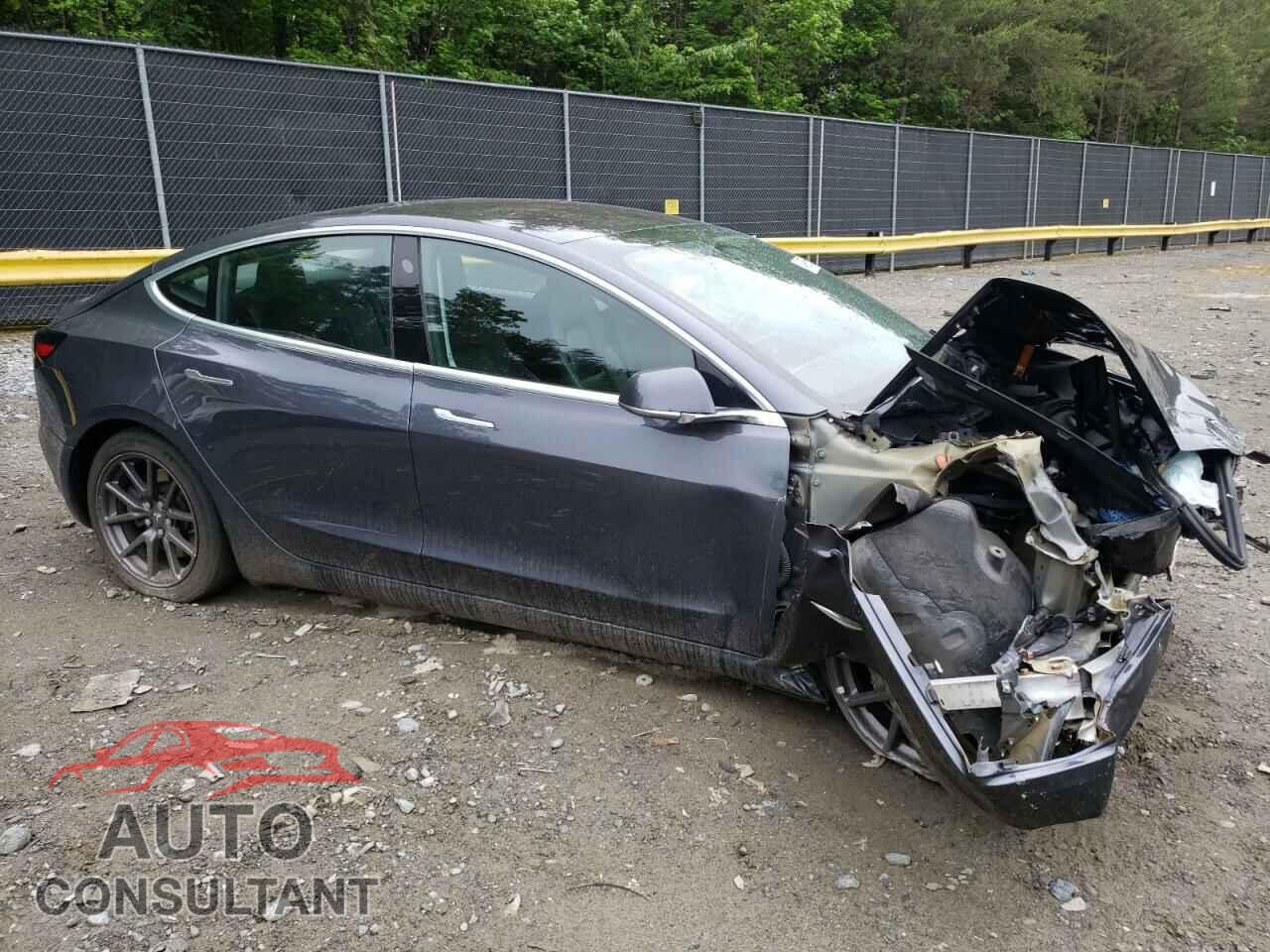 TESLA MODEL 3 2018 - 5YJ3E1EA0JF123922