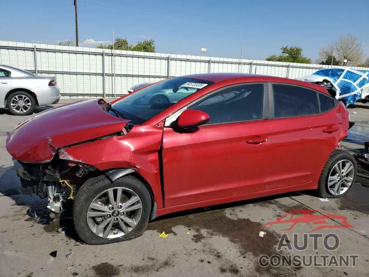 HYUNDAI ELANTRA 2018 - KMHD84LF0JU497056