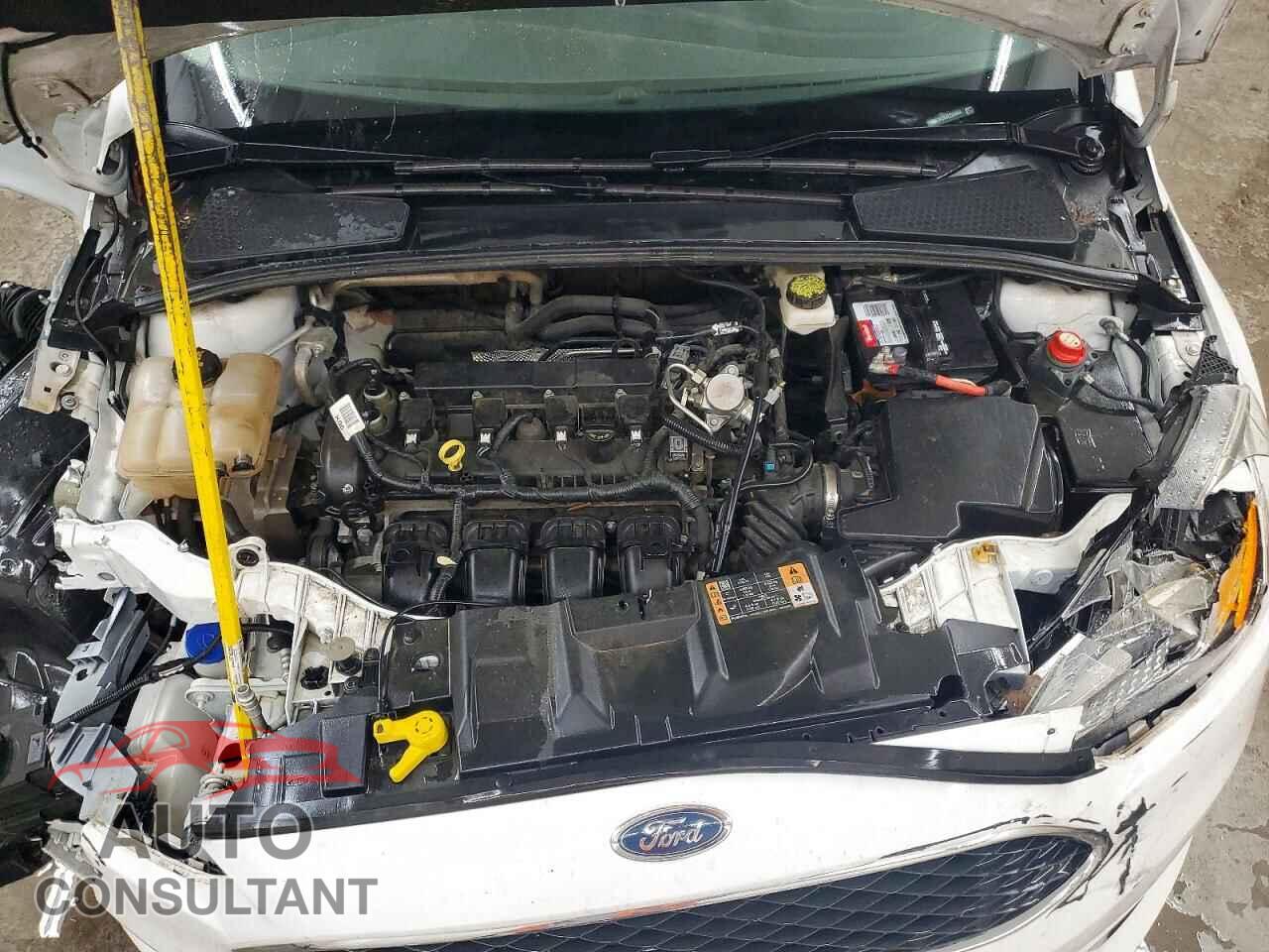FORD FOCUS 2018 - 1FADP3K26JL226854