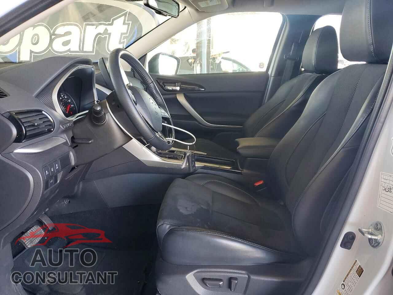 MITSUBISHI ECLIPSE 2025 - JA4ATWAA7SZ004545