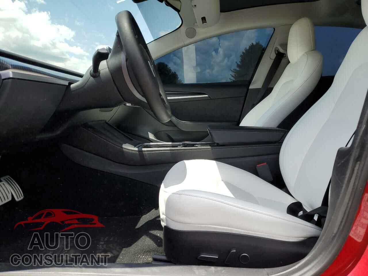 TESLA MODEL 3 2021 - 5YJ3E1EC5MF020341