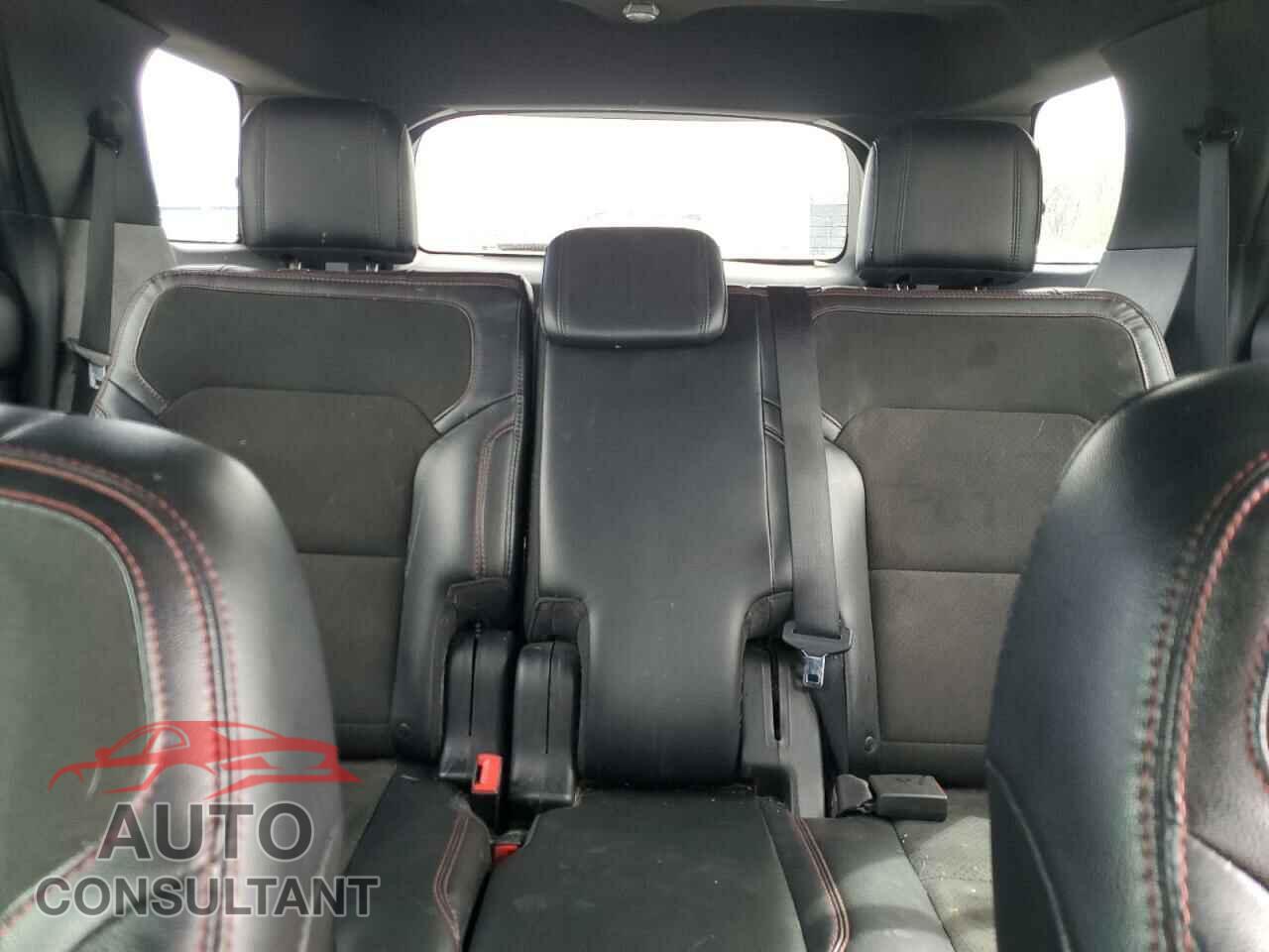 FORD EXPLORER 2018 - 1FM5K8D88JGA74236