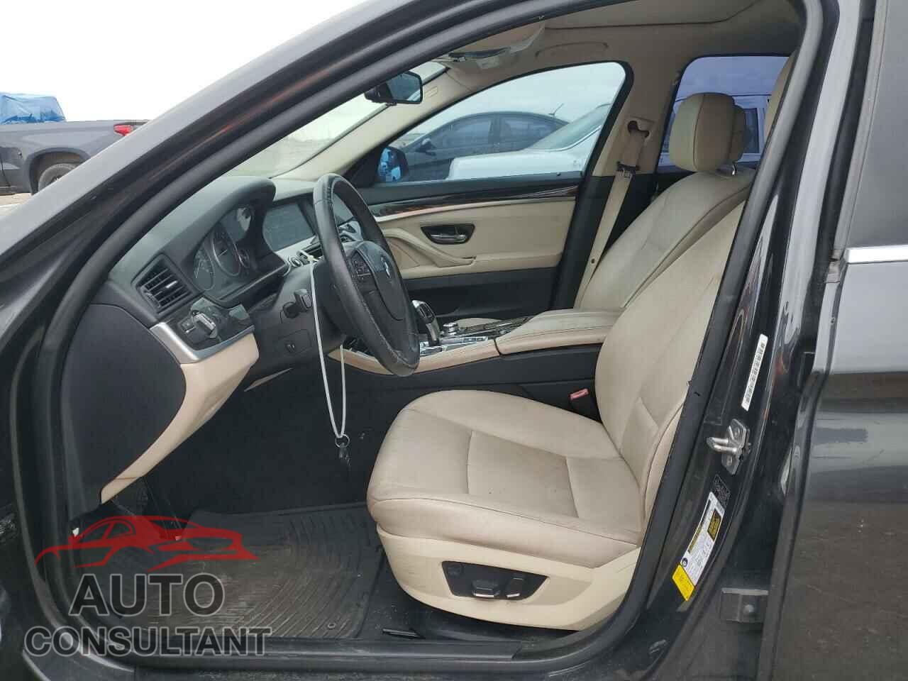 BMW 5 SERIES 2012 - WBAXG5C59CDW92476