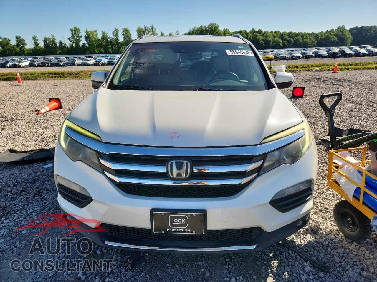 HONDA PILOT 2016 - 5FNYF5H92GB008601