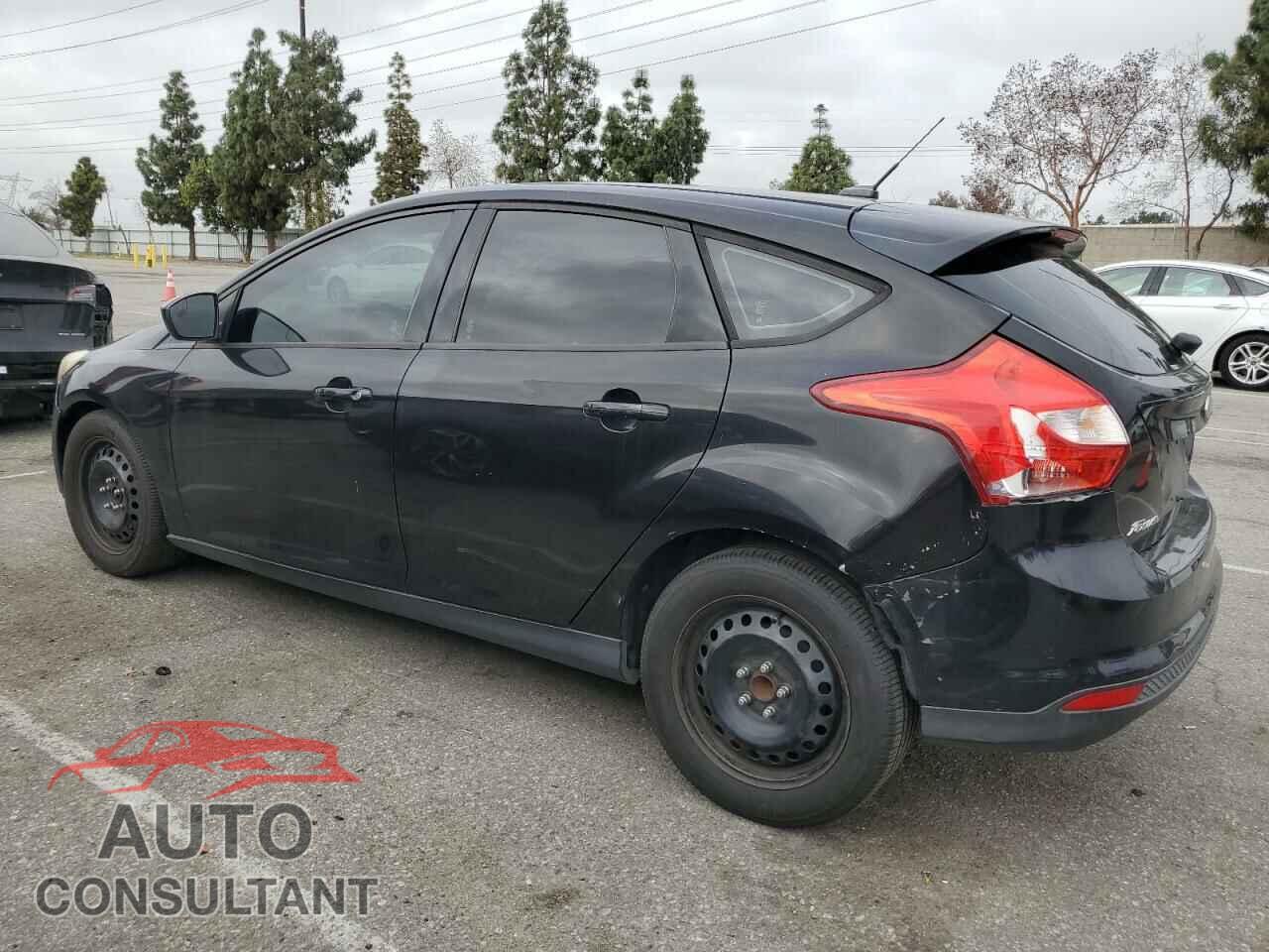 FORD FOCUS 2012 - 1FAHP3K2XCL441285
