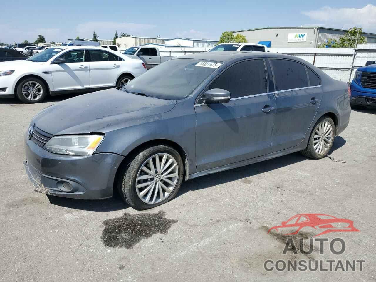 VOLKSWAGEN JETTA 2013 - 3VWLP7AJ5DM241805