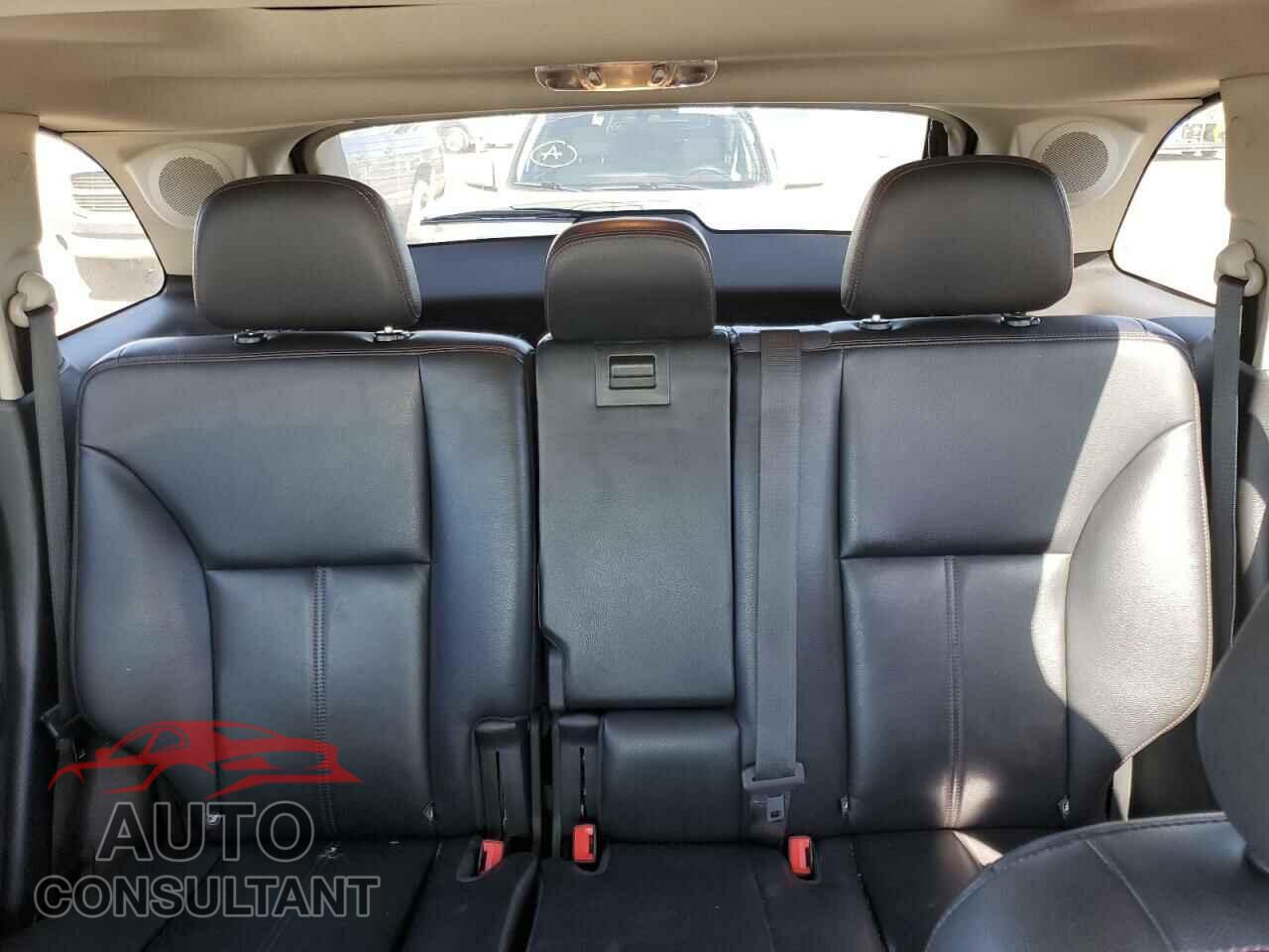 FORD EDGE 2011 - 2FMDK4KC1BBB42140