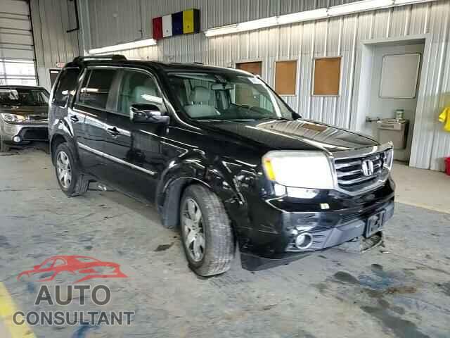 HONDA PILOT 2015 - 5FNYF4H90FB026457