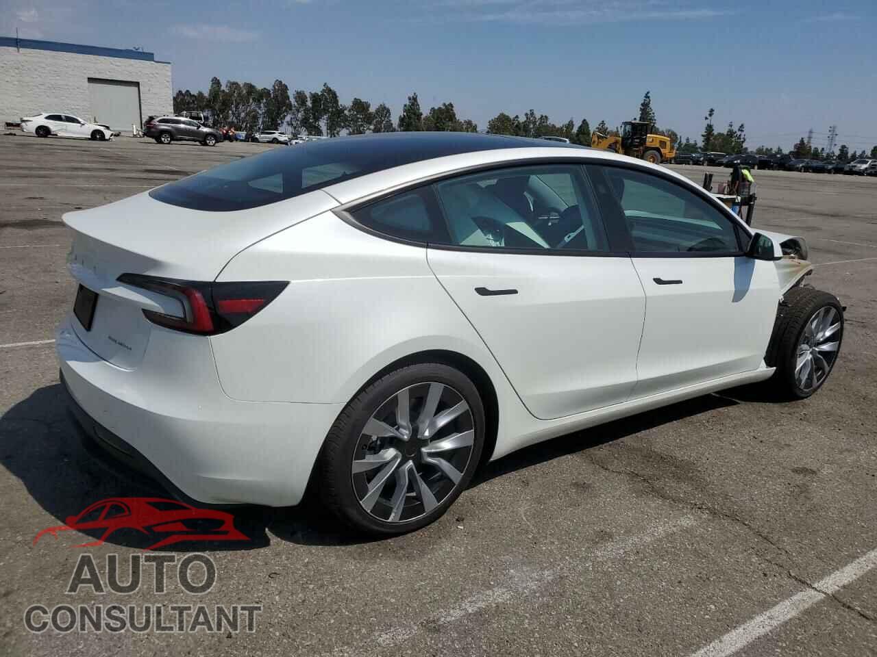 TESLA MODEL 3 2024 - 5YJ3E1EB2RF732711