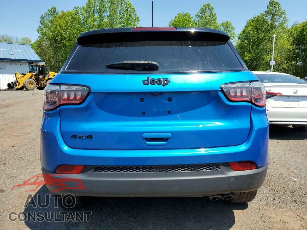 JEEP COMPASS 2018 - 3C4NJDBB1JT453475
