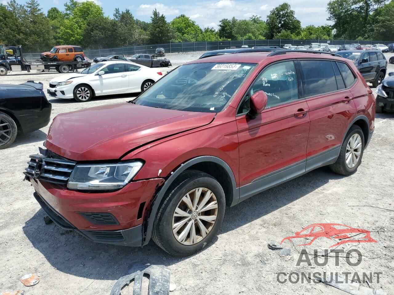 VOLKSWAGEN TIGUAN 2018 - 3VV1B7AX3JM050829