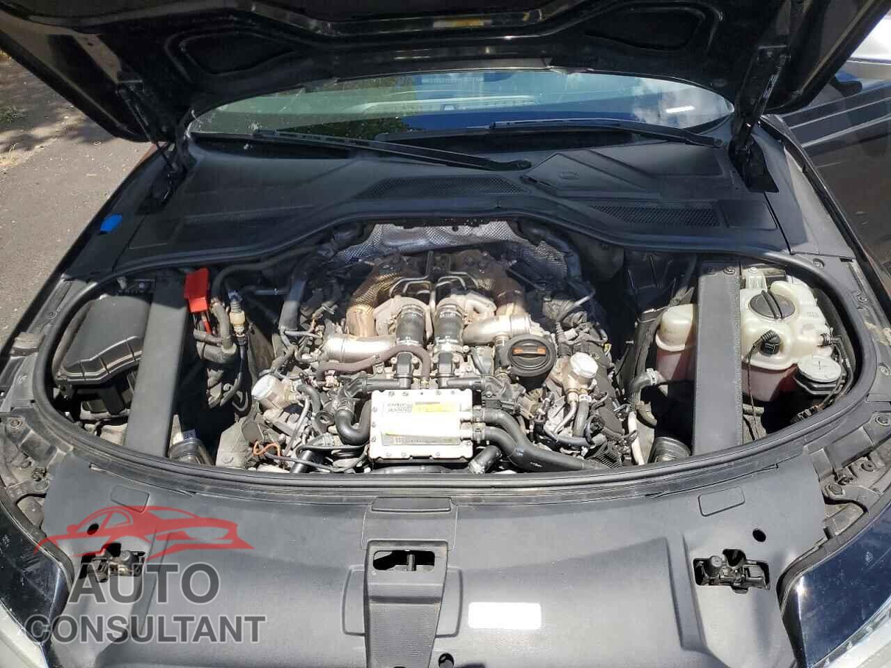 AUDI S8 2013 - WAUD2AFD1DN026673