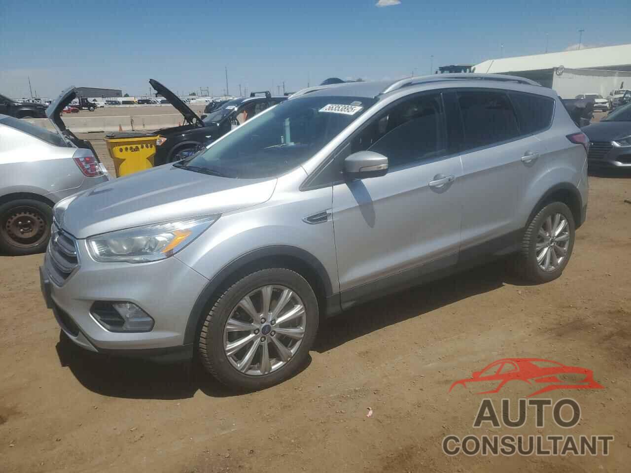 FORD ESCAPE 2017 - 1FMCU9J96HUE02981