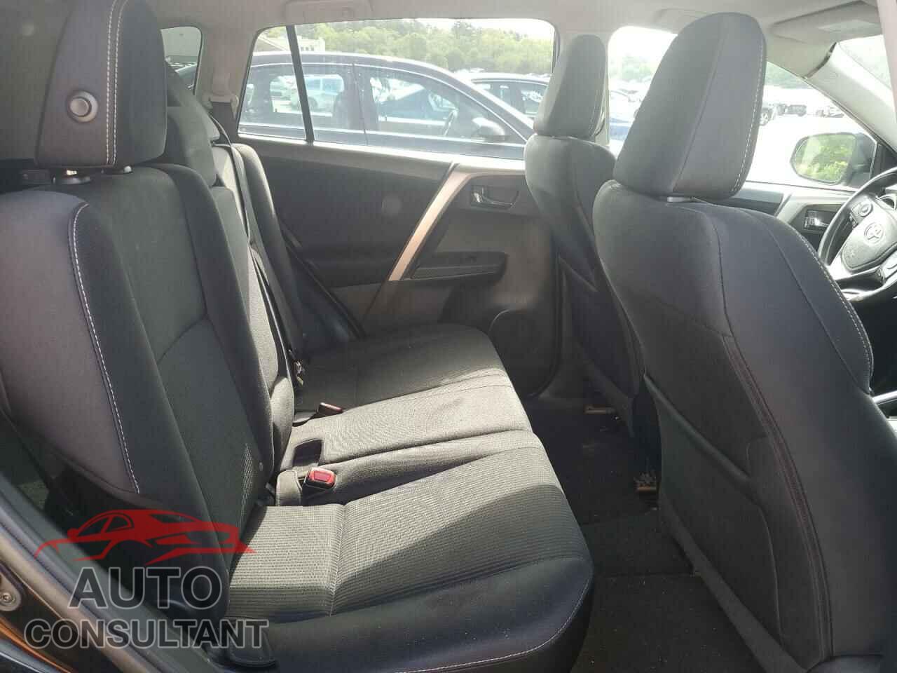 TOYOTA RAV4 2015 - 2T3RFREV1FW244792