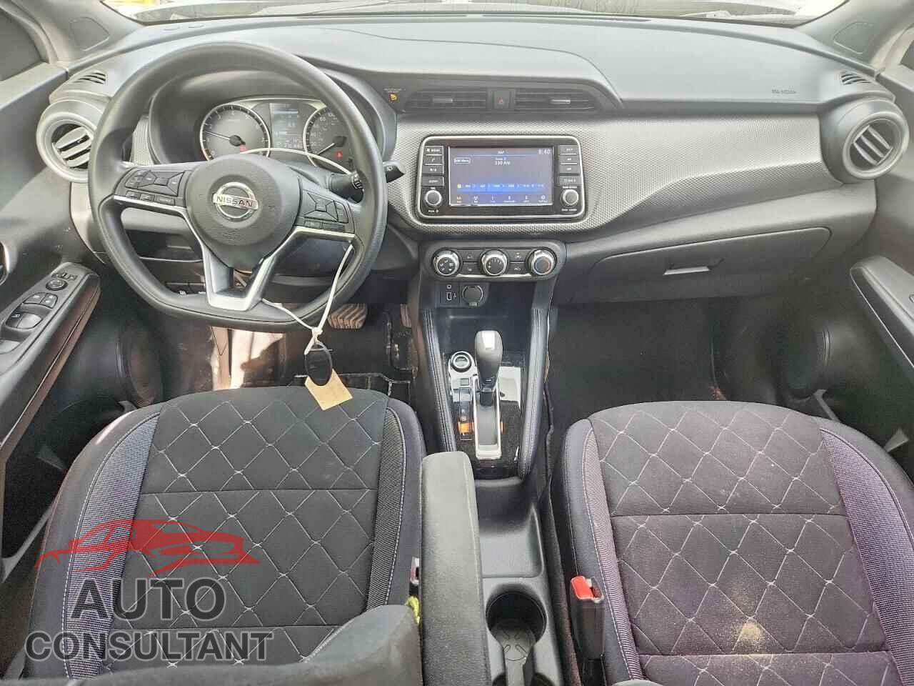 NISSAN KICKS 2019 - 3N1CP5CU3KL497090