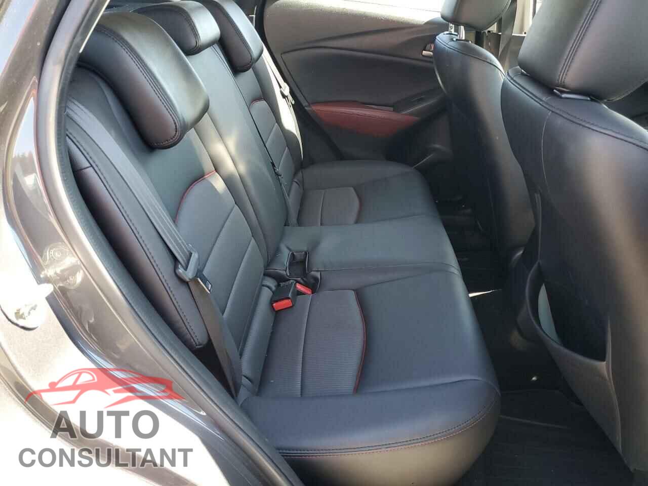 MAZDA CX-3 2017 - JM1DKFC72H0167351