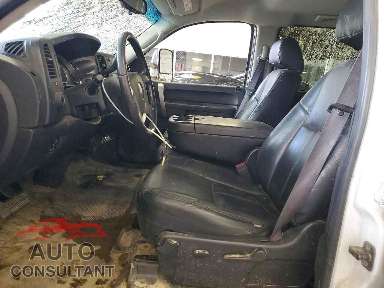 CHEVROLET SILVERADO 2012 - 1GCPKSE76CF233988