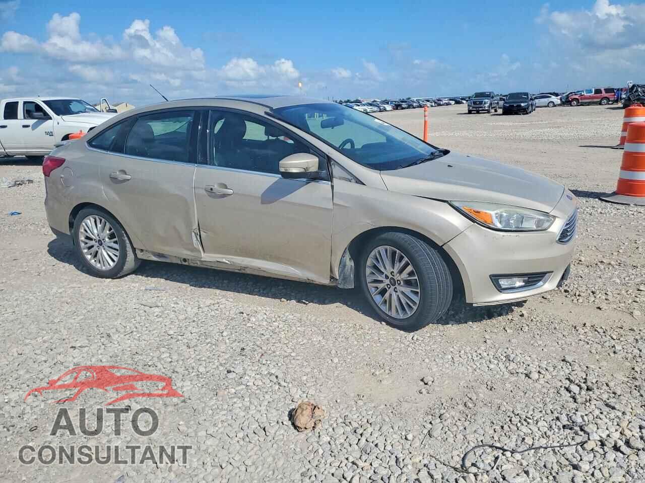 FORD FOCUS 2017 - 1FADP3J25HL201410