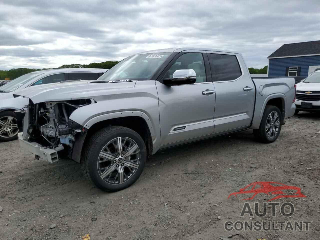 TOYOTA TUNDRA 2023 - 5TFVC5DB3PX031962