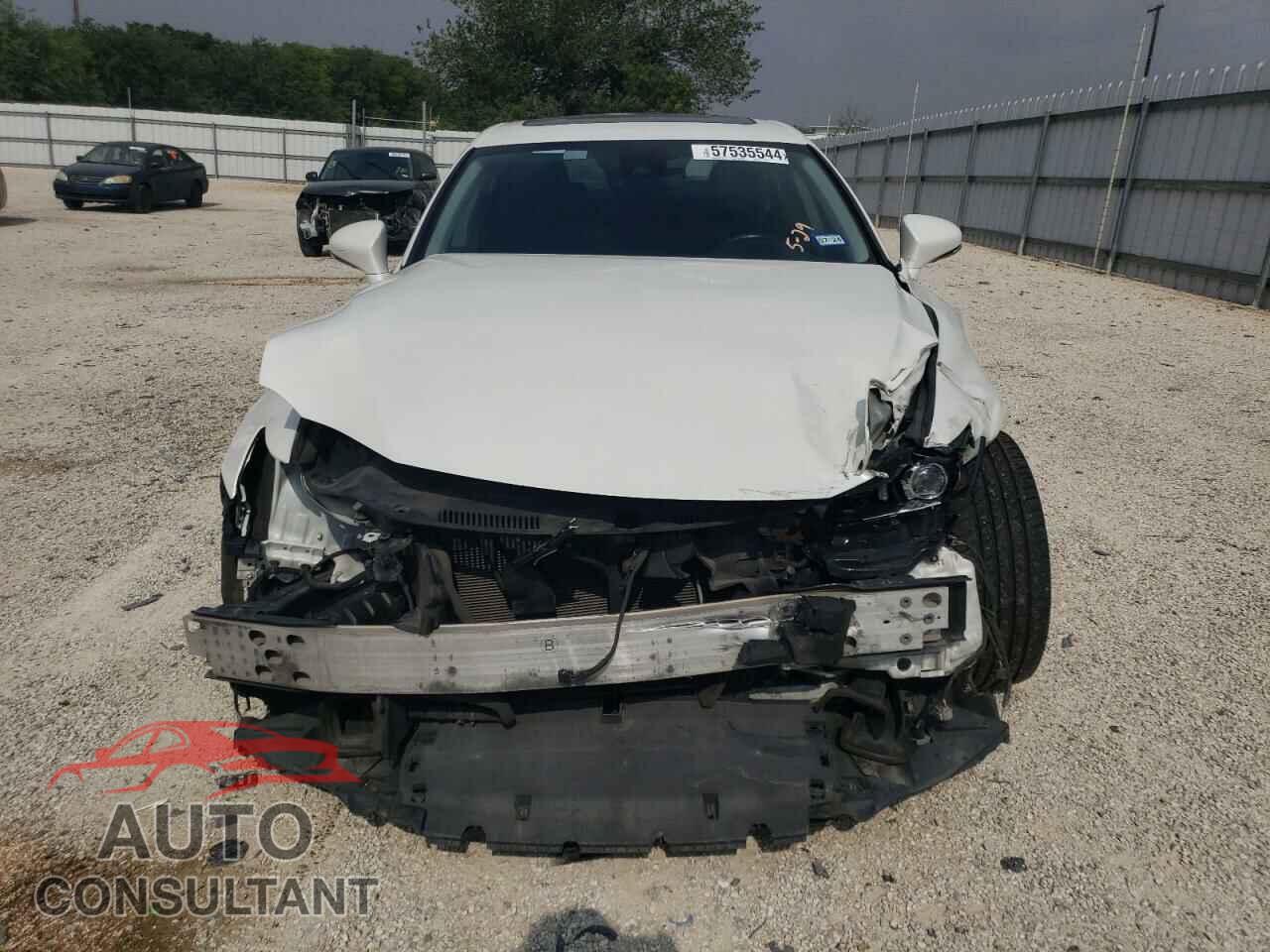 LEXUS IS 2018 - JTHBA1D29J5063723
