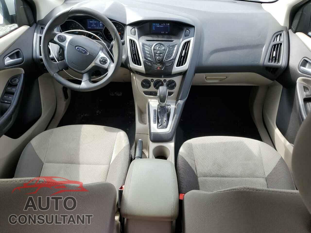 FORD FOCUS 2014 - 1FADP3F20EL101901