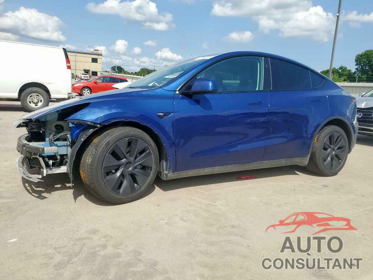 TESLA MODEL Y 2025 - 7SAYGDED3SF250082