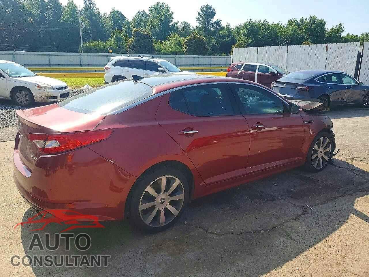 KIA OPTIMA 2012 - 5XXGR4A63CG081352