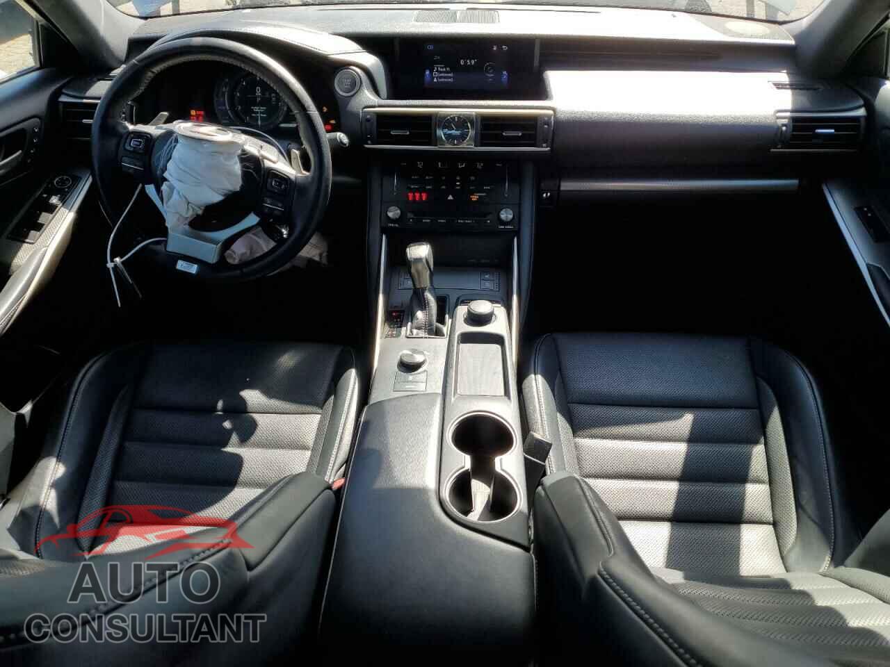 LEXUS IS 2018 - JTHBA1D27J5076034