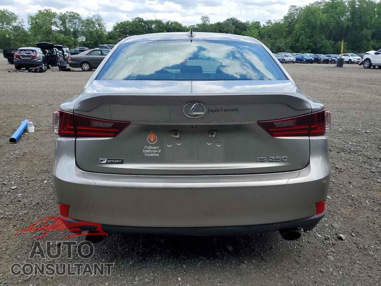 LEXUS IS 2015 - JTHBF1D24F5054078