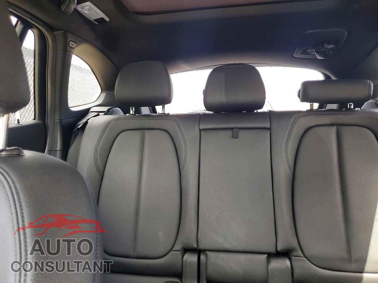 BMW X1 2016 - WBXHT3C34G5E52411