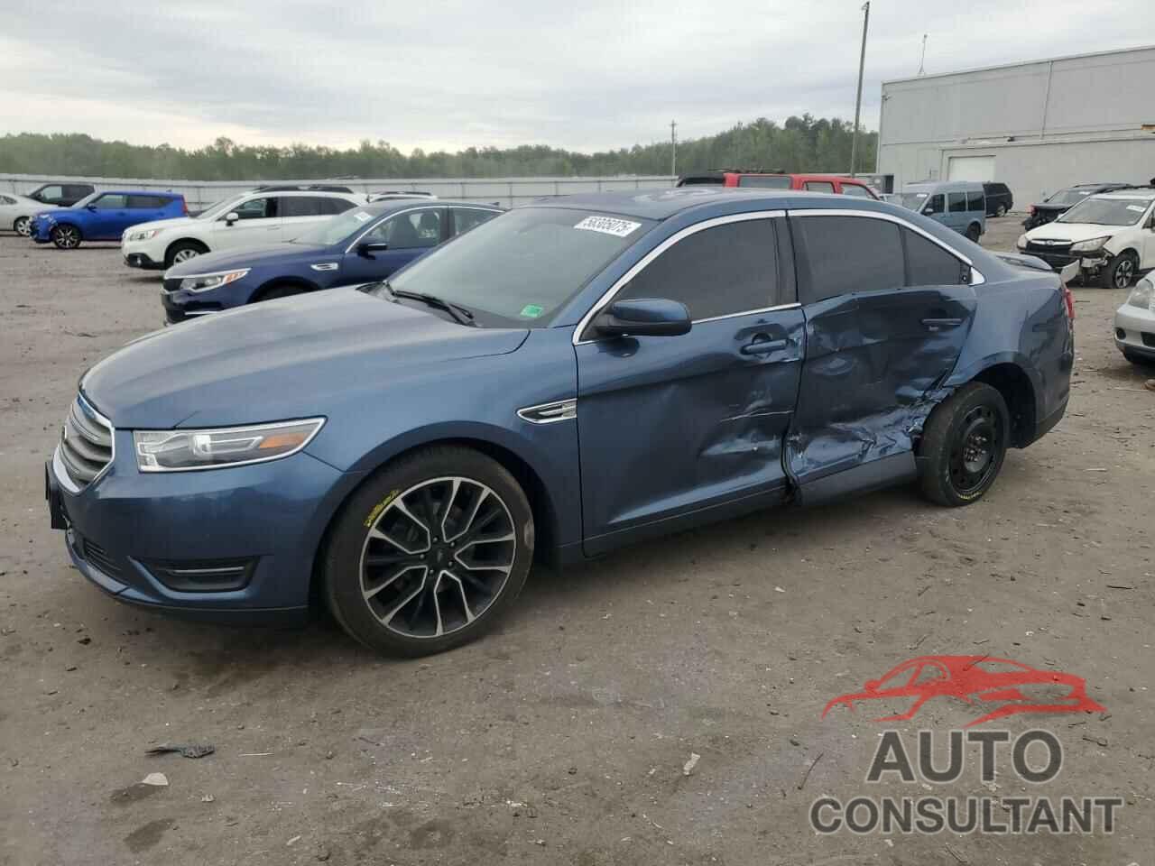 FORD TAURUS 2019 - 1FAHP2H88KG100593