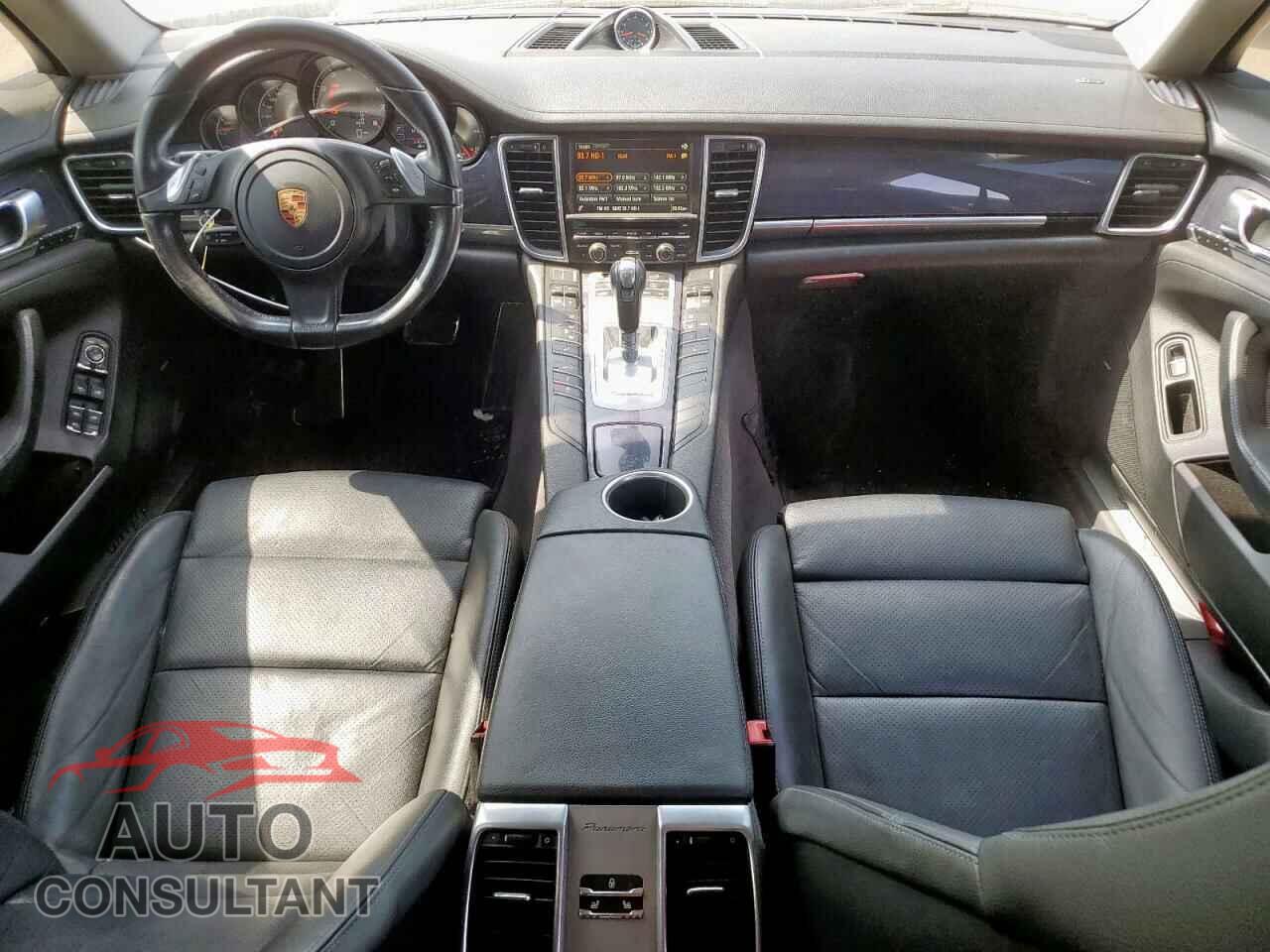PORSCHE PANAMERA 2016 - WP0AA2A74GL005381