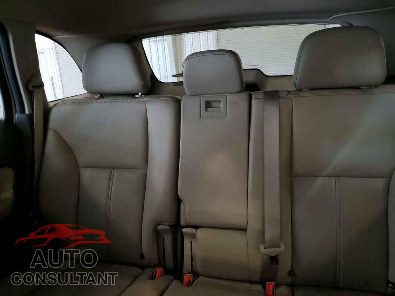 FORD EDGE 2011 - 2FMDK3JC2BBB68967