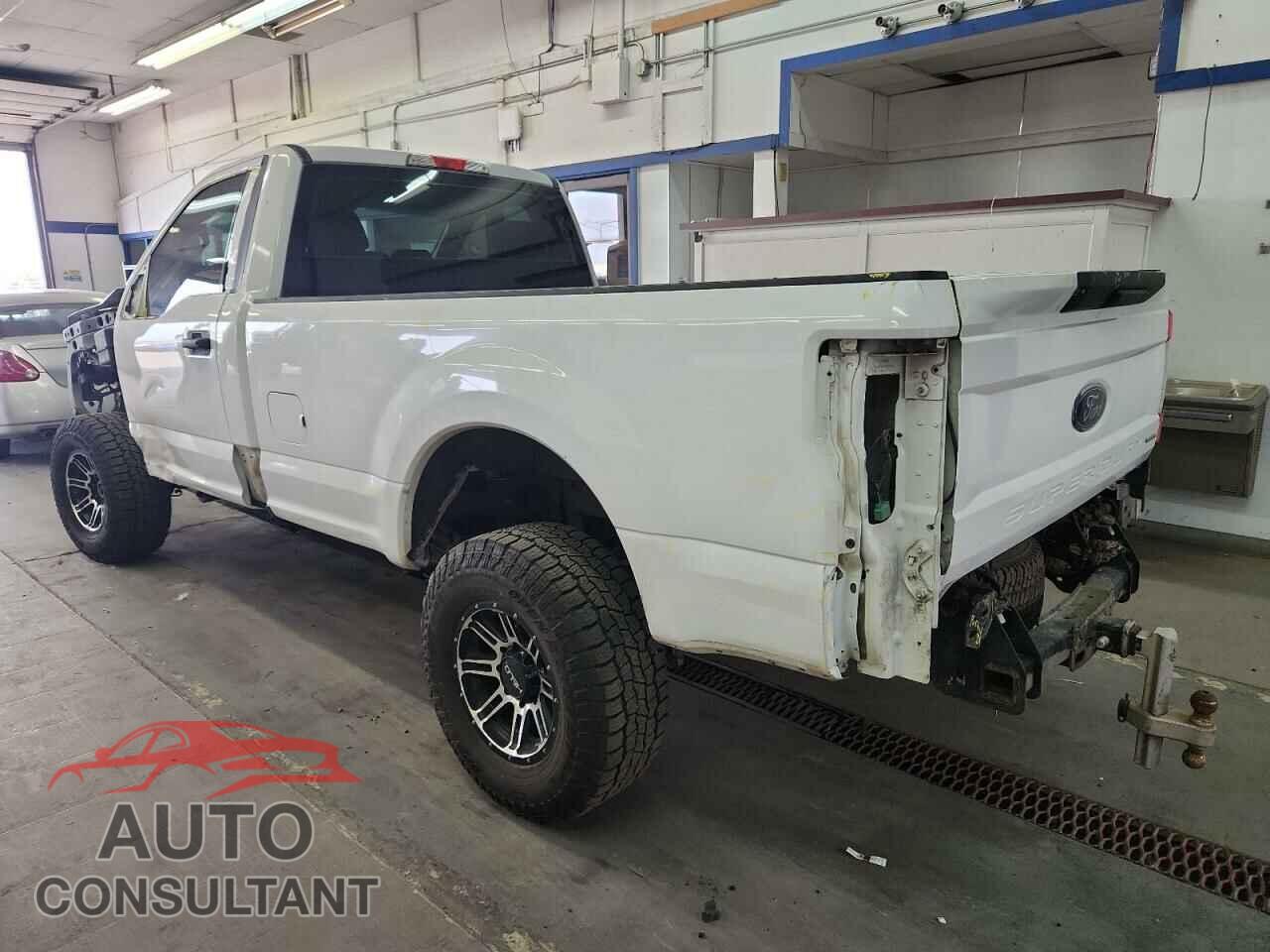 FORD F250 2017 - 1FTBF2B69HED08657