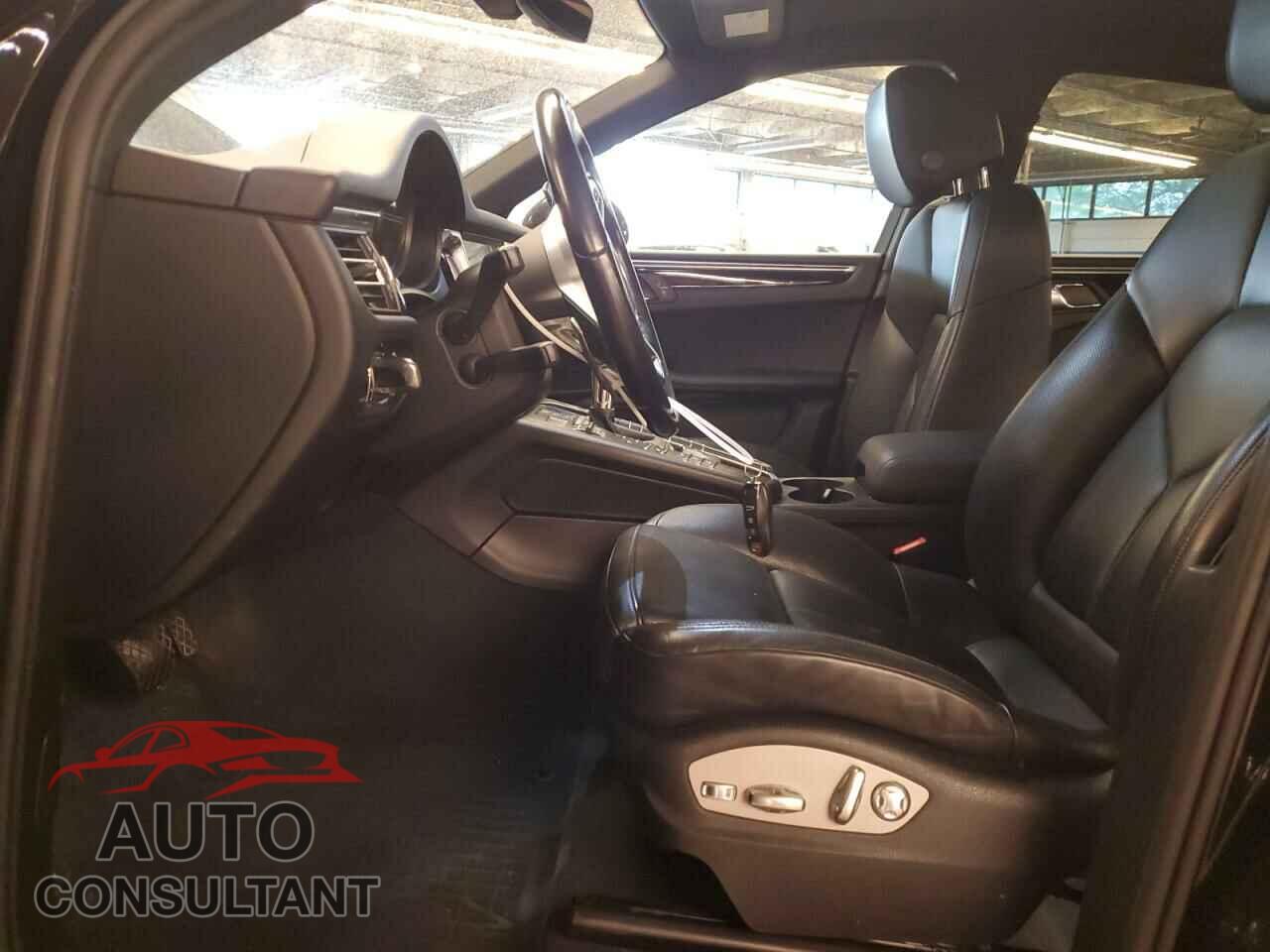 PORSCHE MACAN 2021 - WP1AB2A54MLB31391