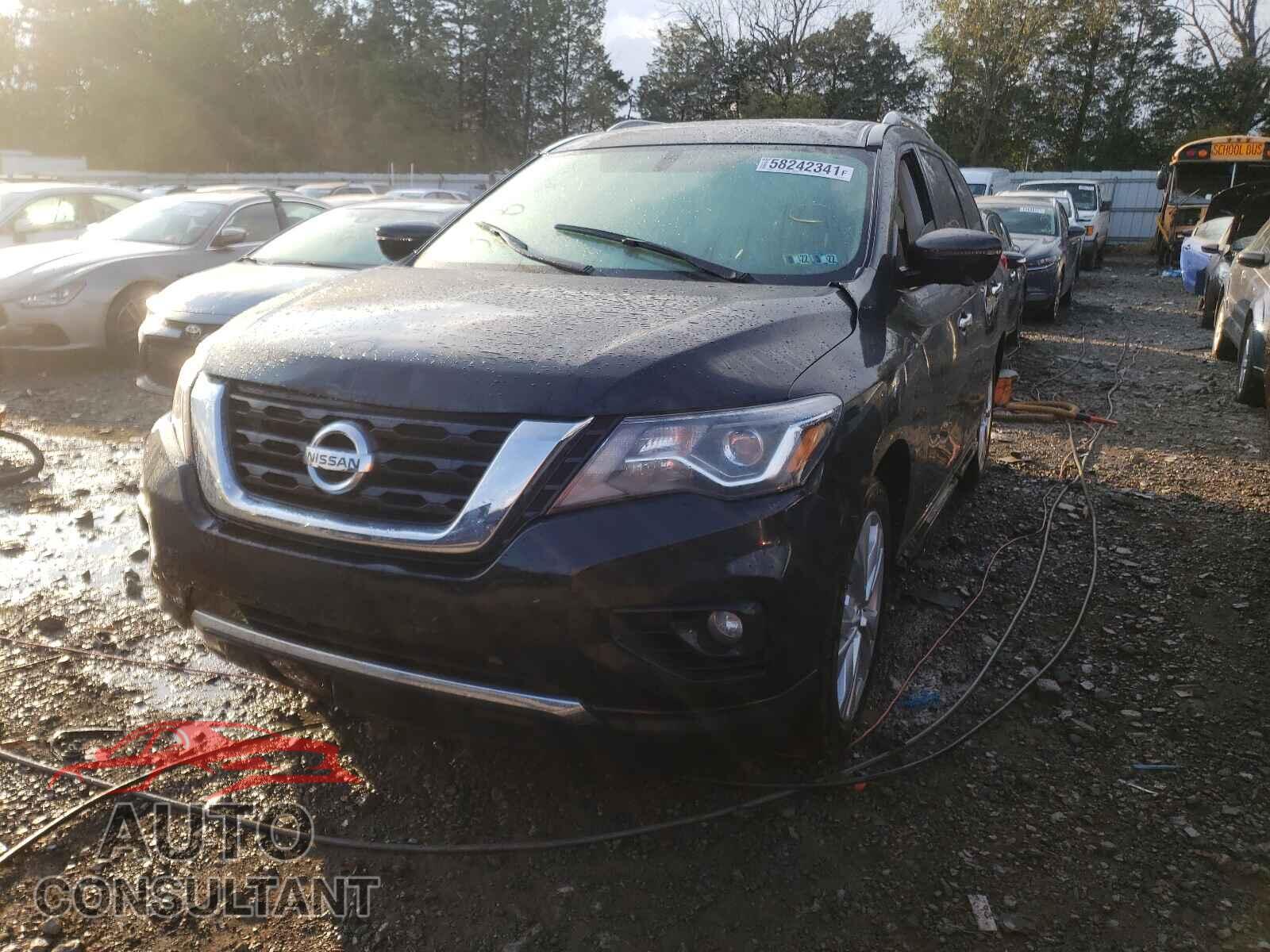 NISSAN PATHFINDER 2019 - 5N1DR2MM8KC608524