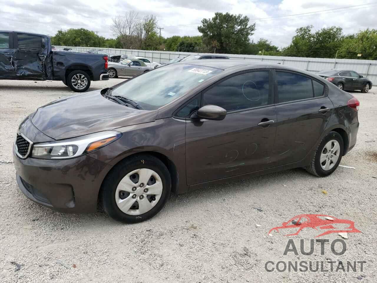 KIA FORTE 2018 - 3KPFL4A72JE227414